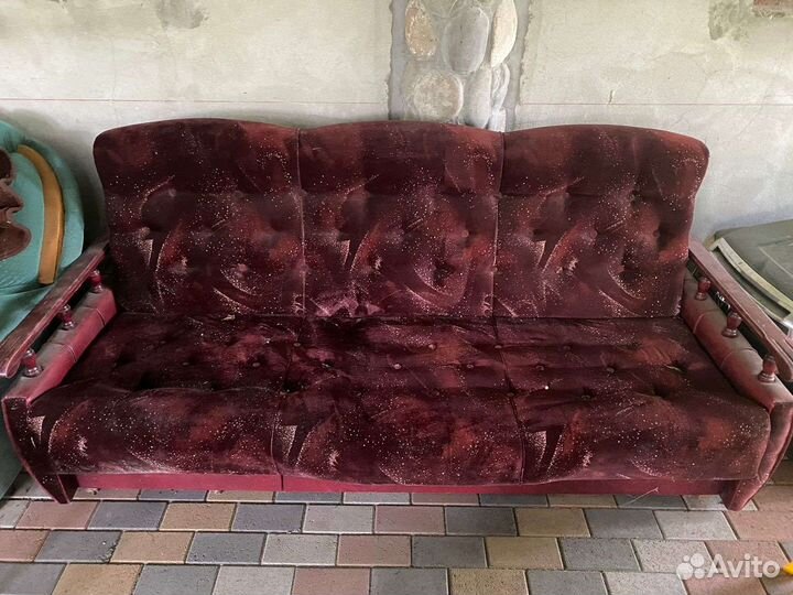 Диван и 2 кресла