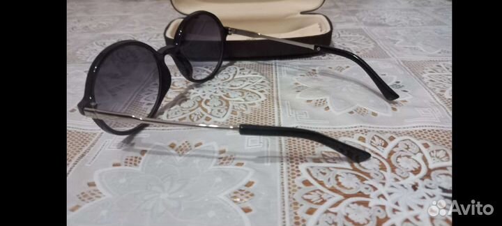 Солнцезащитные очки