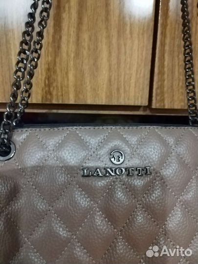 Сумка женская натуральная кожа новая Италия