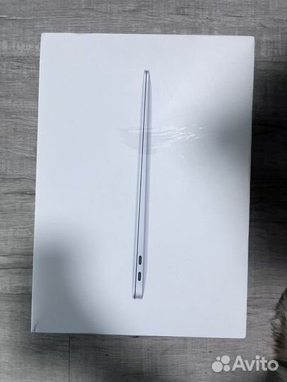 Корбка apple macbook air