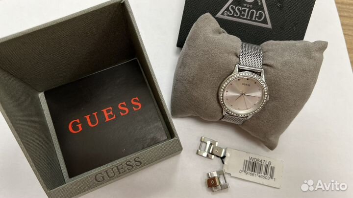 Часы Guess женские