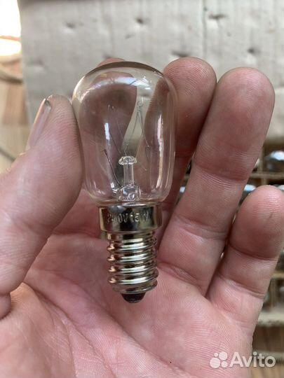 Лампа накаливания 240v15w