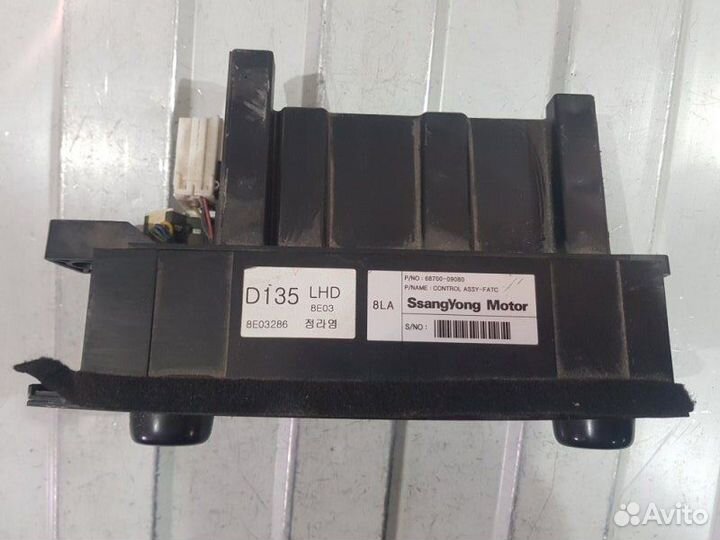 Блок управления отопителем Ssangyong Kyron DJ