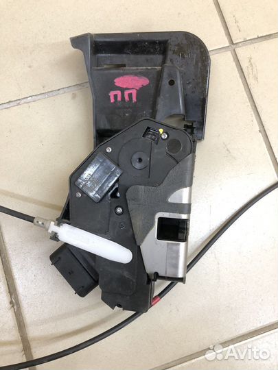 Замки передних дверей Ford Ranger 3 T6