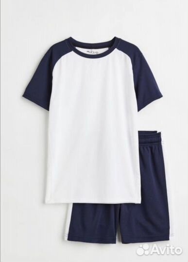 Спортивный костюм на мальчика HM 134/140 новый