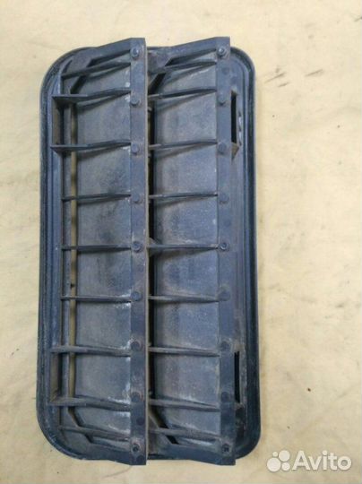 Решетка вентиляционная Volkswagen Passat B6 2.0