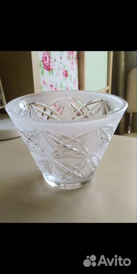 Хрустальная ваза