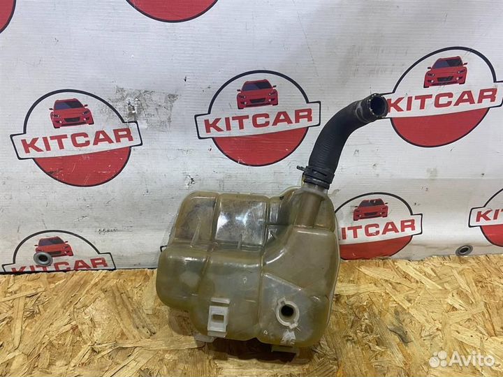 Расширительный бачок Opel Astra J