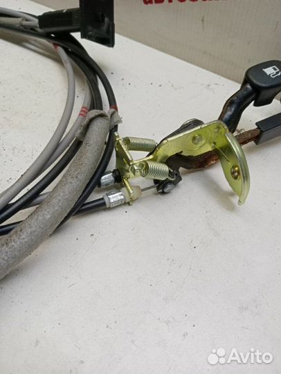 Трос лючка топливного бака Hyundai Solaris седан