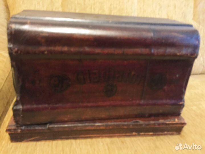 Швейная машина гладиатор