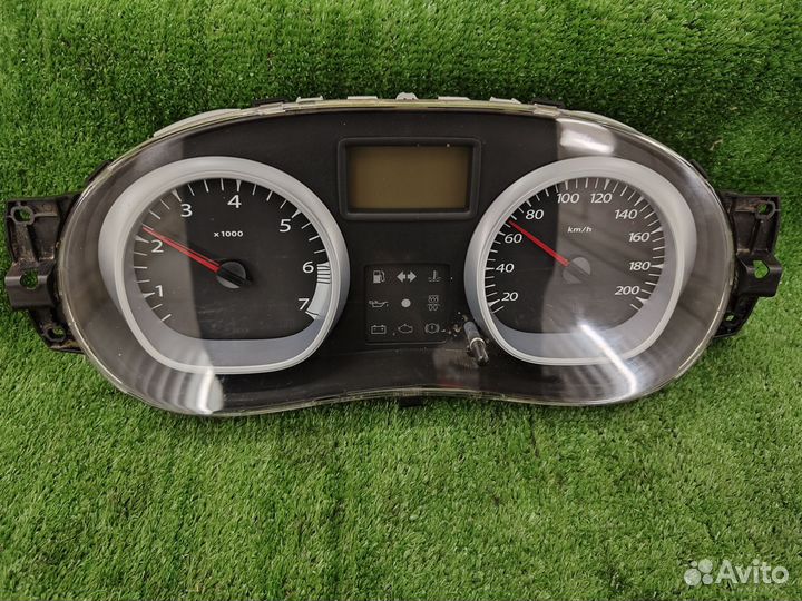 Щиток приборов Renault duster 1