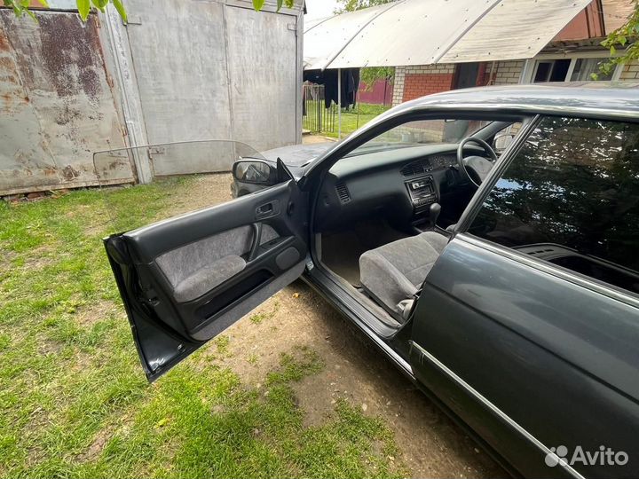 Toyota Crown 2.5 AT, 1992, 305 000 км