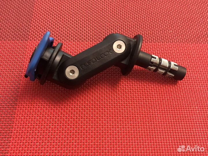 Крепление для телефона на мотоцикл Quad lock