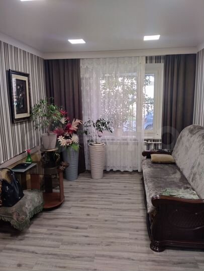 2-к. квартира, 52 м², 1/5 эт.