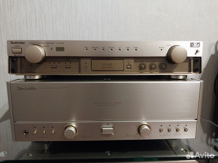 Technics SU-C1010