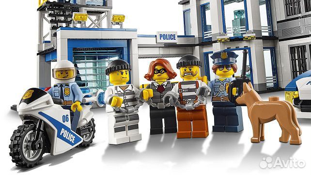Конструктор 10660 Полицейский участок Аналог Лего
