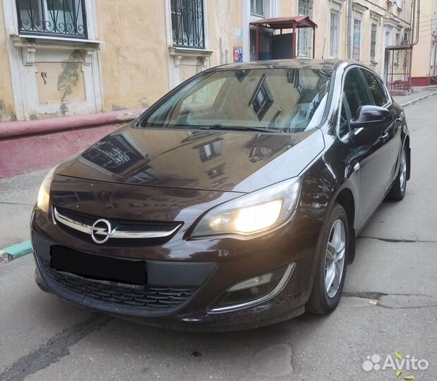 Opel Astra 1.6 AT, 2013, 158 000 км