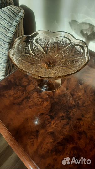 Ваза для фруктов на ножке цветное стекло СССР