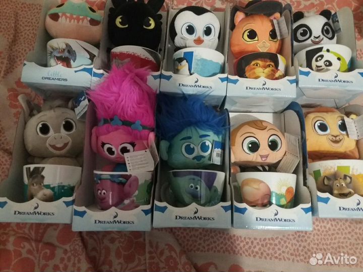 Игрушка в кружке магнит