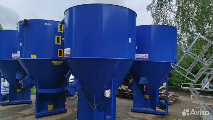 Смеситель кормов 2 т