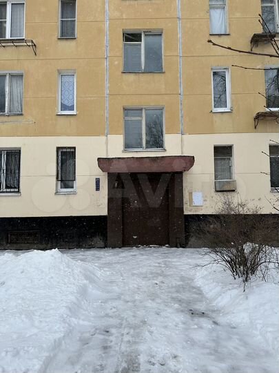 3-к. квартира, 42 м², 5/5 эт.