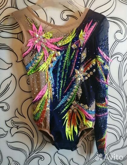 Купальник для художественной гимнастики