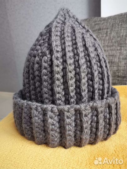 Шапка женская с шарфом (или снут)