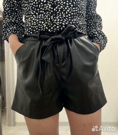 Кожаные шорты