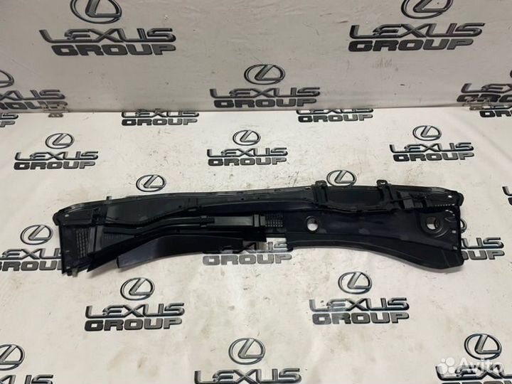 Жабо Lexus NX300h