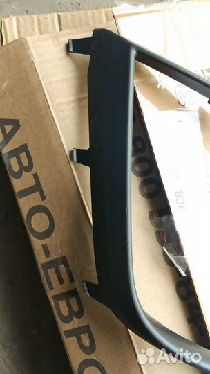 Окантовка правая птф накладка на птф mazda gh