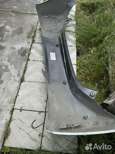 Бампер toyota aqua 2017 года