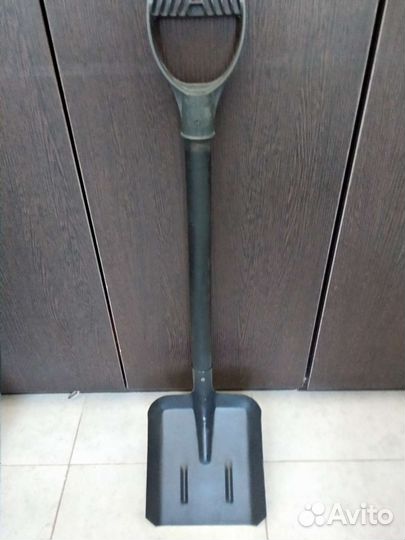 Лопата совковая универсальная