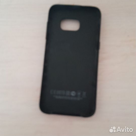 Чехол зарядка на samsung s7 edge б/у