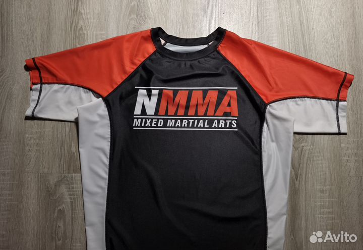 Футболка nmma L
