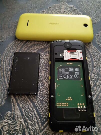 Телефон на запчасти