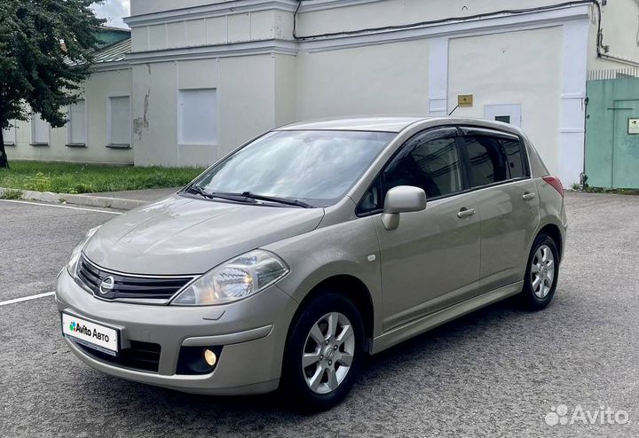 Nissan Tiida 1.6 AT, 2011, 169 000 км