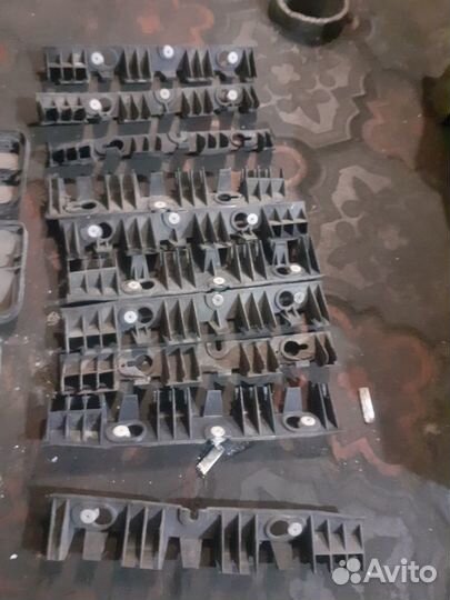 Кронштейн бампера задний Renault Logan