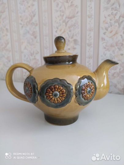 Большой заварочный глиняный новый чайник