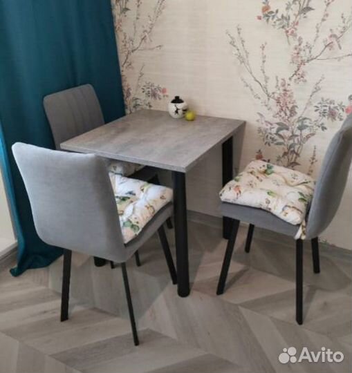 Стол новый