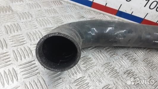 Патрубок интеркулера land rover discovery 3 (HNT14