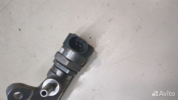 Рампа топливная Volkswagen Tiguan