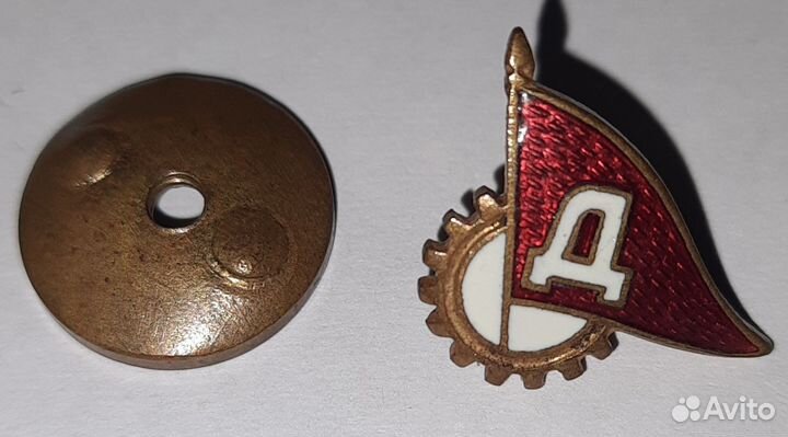 Значки СССР