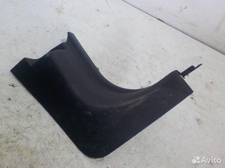 Накладка на порог передняя правая Fiat Linea