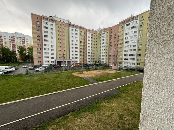 2-к. квартира, 64,4 м², 2/10 эт.