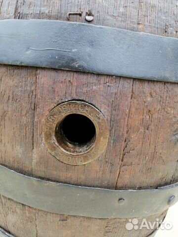 Деревянная бочка