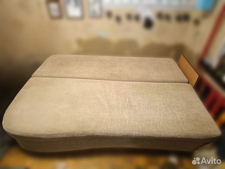 Диван еврокнижка