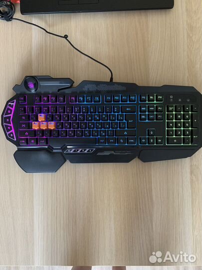 Игровая клавиатура