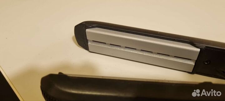 Выпрямитель для волос harizma