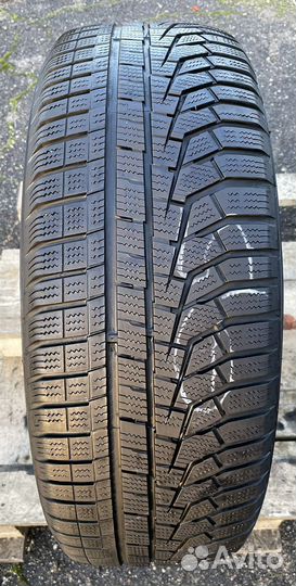 Hankook Winter I'Cept Evo2 W320A SUV 235/60 R18