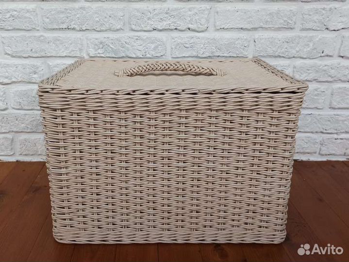 Корзина плетеная